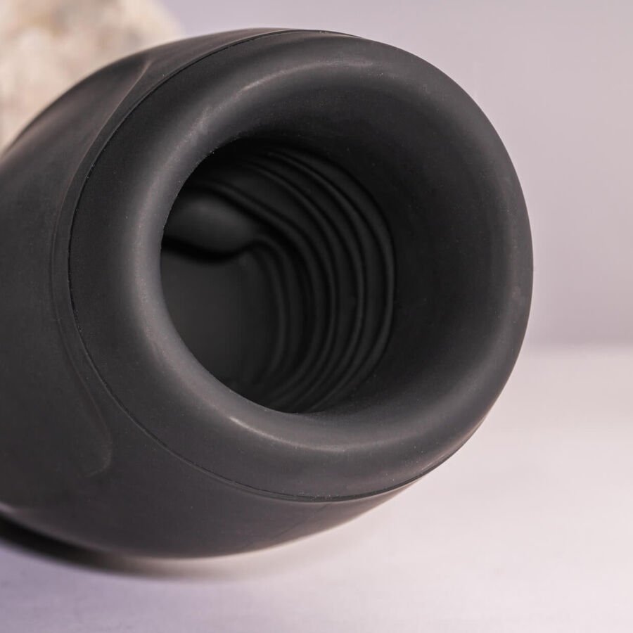 ROCKS-OFF - TORRENT AUTOMATIC MASTURBATOR WITH AIR TECHNOLOGY - Image 4